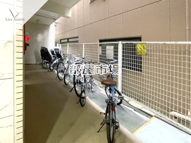 フローラル上野松が谷　のその他共用部分|駐輪場