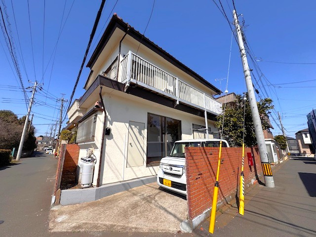 新座市馬場１丁目貸家の外観