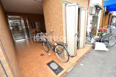 【エントランス】 | ハレクラニ小路