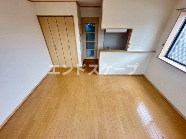 ヴィラコート　Ｋ＆Ｎの居間・リビング|高崎、前橋のお部屋探しはエンドスケープまで！お客様の理想お聞かせ下さい♪