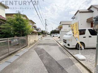 建築順調に進行中です。同社施工例物件近隣にございますので、見学希望の際はお気軽にお問い合わせください。ネットからの見学予約も便利です。「C21アクロス」でアクロスコーポレイションを検索！