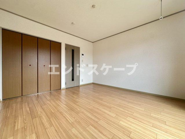 アルカディアＤの居間・リビング|高崎、前橋のお部屋探しはエンドスケープまで！お客様の理想お聞かせ下さい♪