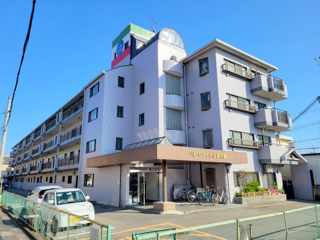 パレ・ロワイヤル新中島