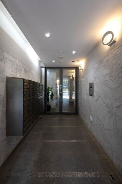CITY SPIRE神戸元町Ⅱのエントランス