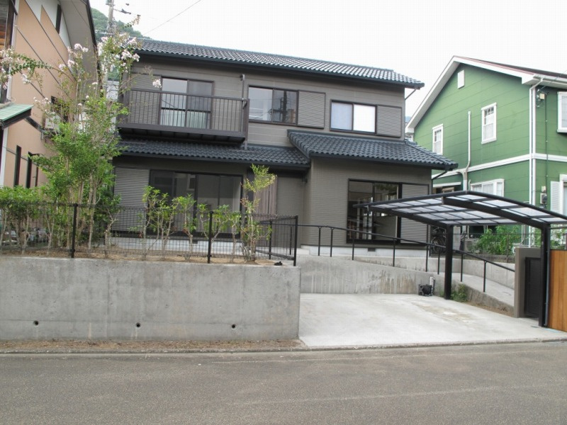 「内外装全面リフォーム」高知市春野町南ヶ丘9丁目　中古一戸建て