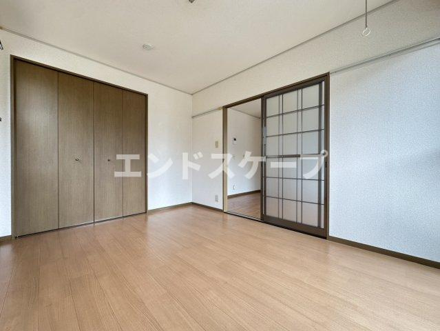 トレファルコＡ棟の洋室|高崎、前橋のお部屋探しはエンドスケープまで！お客様の理想お聞かせ下さい♪
