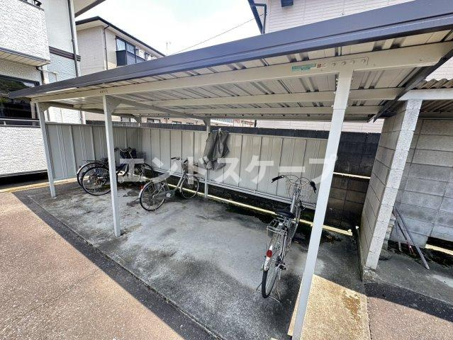 トレファルコＡ棟の駐車場|高崎、前橋のお部屋探しはエンドスケープまで！お客様の理想お聞かせ下さい♪