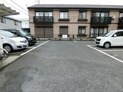 【駐車場】 | ボンリビェール吉田A