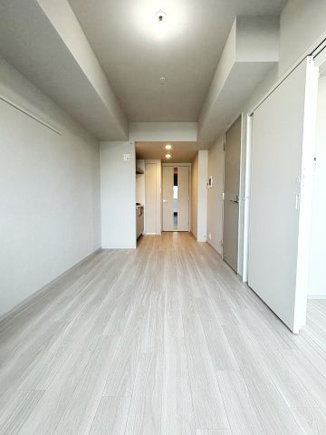 プラウドフラット本郷三丁目の居間・リビング|※写真は同タイプの別室になります