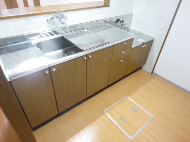 サンタプレイス　　刈谷市近郊の賃貸はクラスホーム刈谷店のキッチン|キッチン