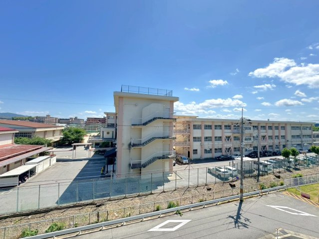 ◆２０２６年１月リフォーム完了◆ペット飼育可（規約有）◆南向き３ＬＤＫ◆ユニ宇治マンション３号館の展望|眺望