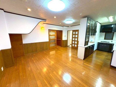 京橋戸建テナントの内装