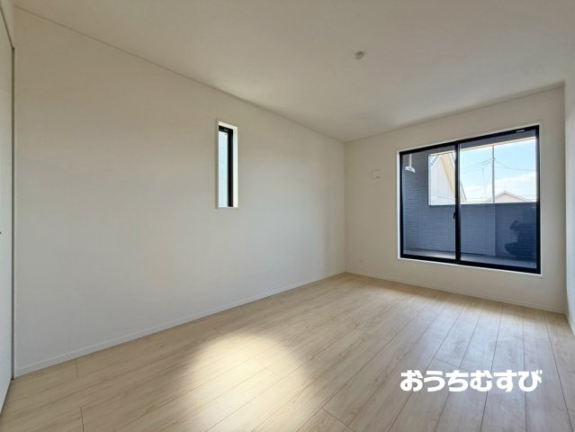 春日井市花長町第2(全4棟)の洋室