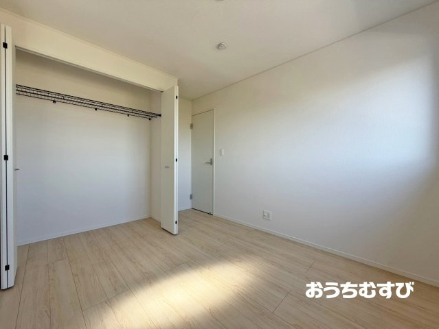 春日井市花長町第2(全4棟)の洋室