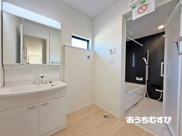 春日井市花長町第2(全4棟)の独立洗面台