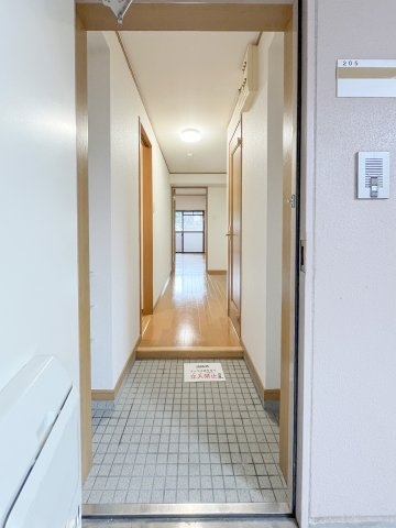 三記ぎおんの玄関