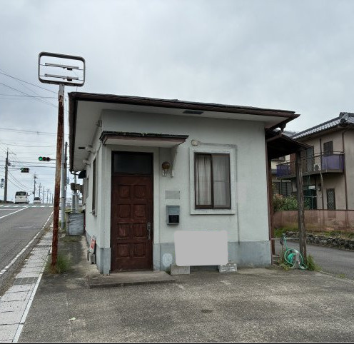野洲市永原の店舗事務所