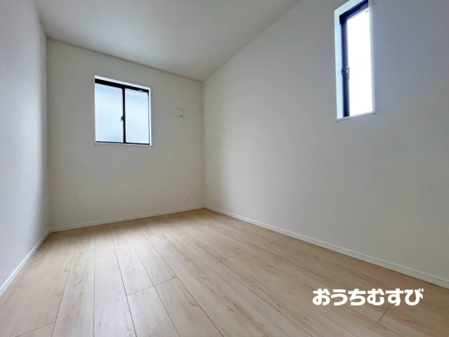 北区東味鋺第4(全5棟)の洋室