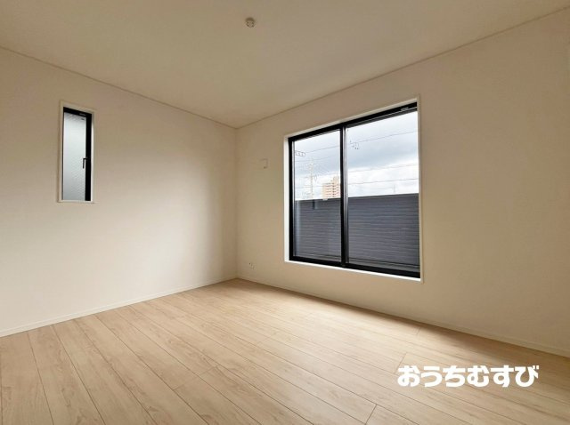 北区東味鋺第4(全5棟)の洋室