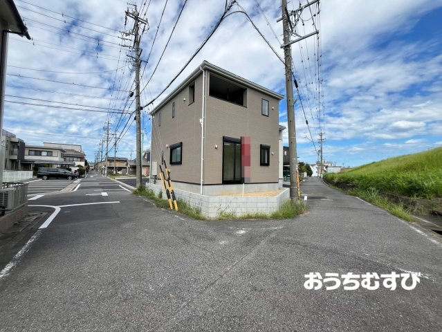 北区東味鋺第4(全5棟)の前面道路含む現地写真