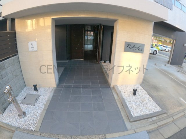【エントランス】 | ルリーフ江坂