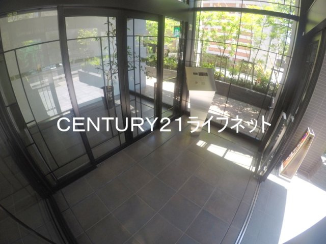 【エントランス】 | セイル江坂公園