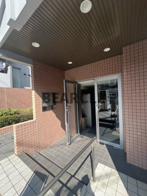 【エントランス】 | アクシルコート京都二条ウエスト棟 | ゆとりのあるエントランスです