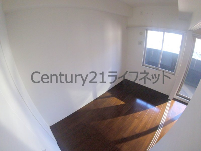 【寝室】 | ランドセントラル梅田