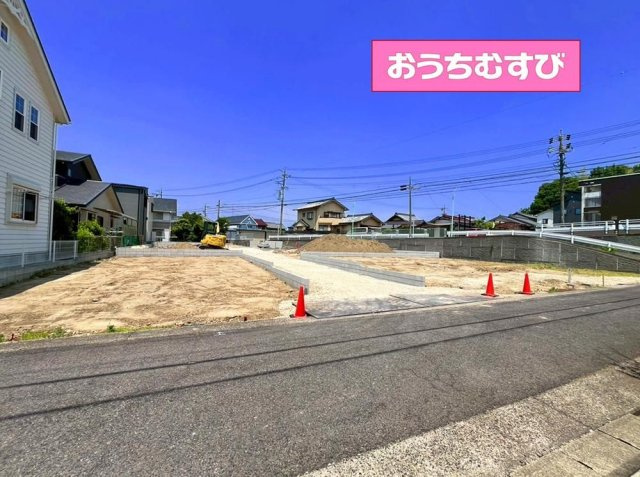 守山区西城2期(全3棟)の前面道路含む現地写真