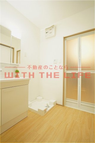 L-bloom東櫛原【キャッシュバック対象】の洗面所|スペースが確保できる洗面所です