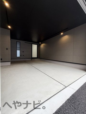 【駐車場】 | Ceres HIKIYAMA BASE | ★ガレージ