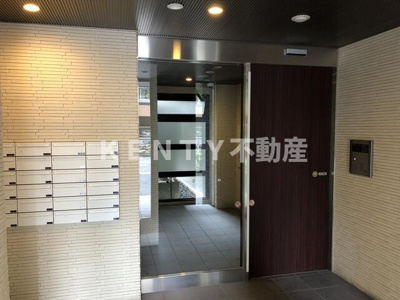 【エントランス】 | フォンテーヌ美和 | エントランスです