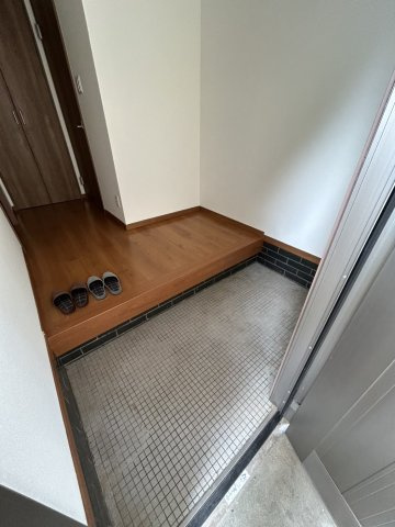 衣川貸家の玄関