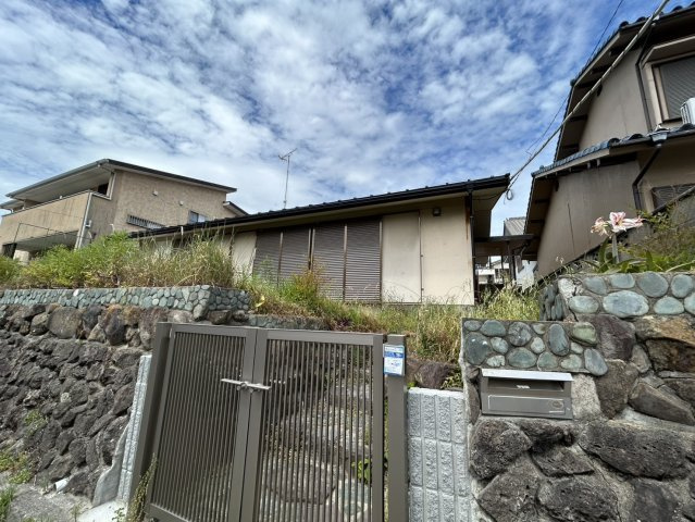 衣川貸家