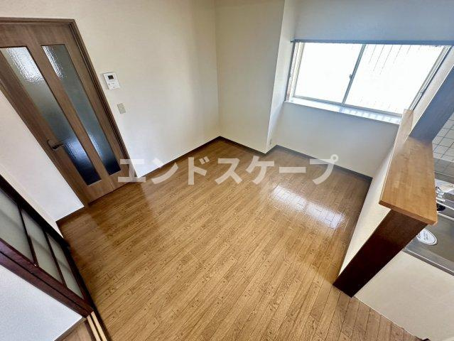 シャンポールフクダの居間・リビング|高崎、前橋のお部屋探しはエンドスケープまで！お客様の理想お聞かせ下さい♪