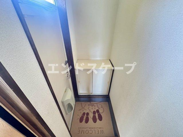シャンポールフクダの玄関|高崎、前橋のお部屋探しはエンドスケープまで！お客様の理想お聞かせ下さい♪