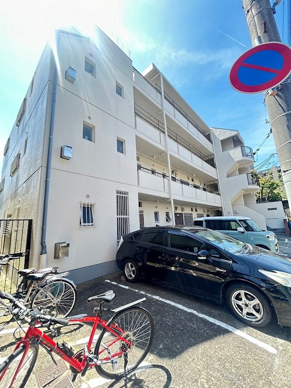 山手ハイムの外観