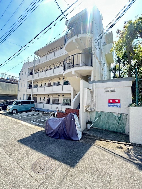 山手ハイムの外観