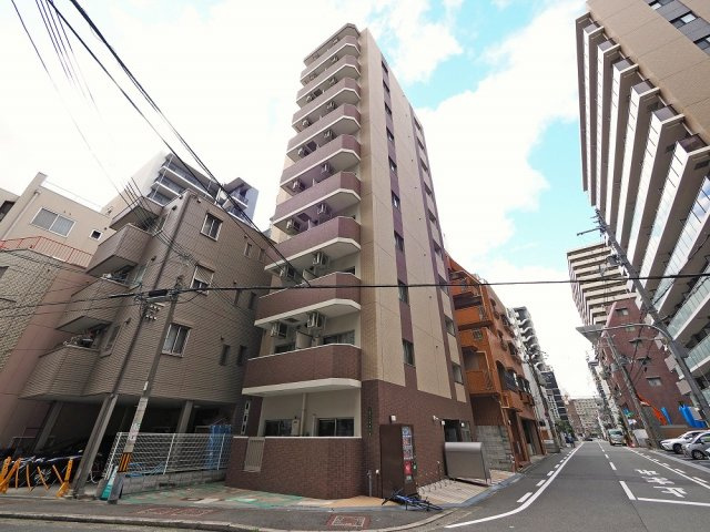 ES-Grande大阪同心の外観