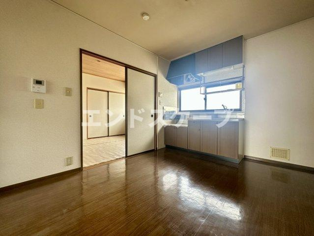 クレベールハイムの居間・リビング|高崎、前橋のお部屋探しはエンドスケープまで！お客様の理想お聞かせ下さい♪