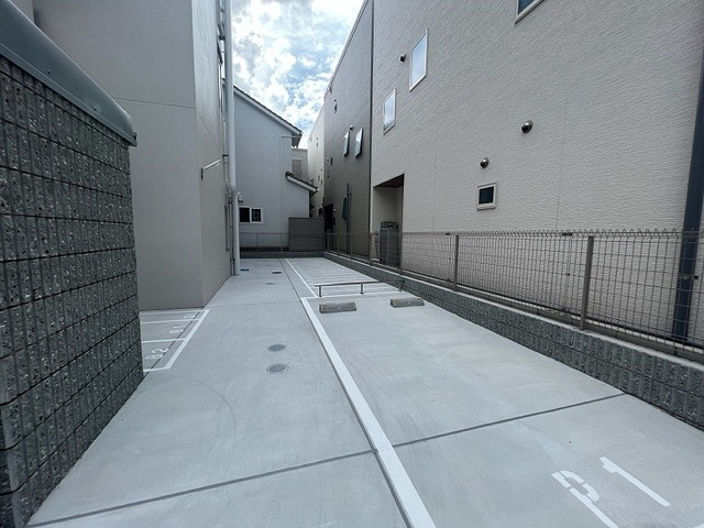 Halu花園町の駐車場