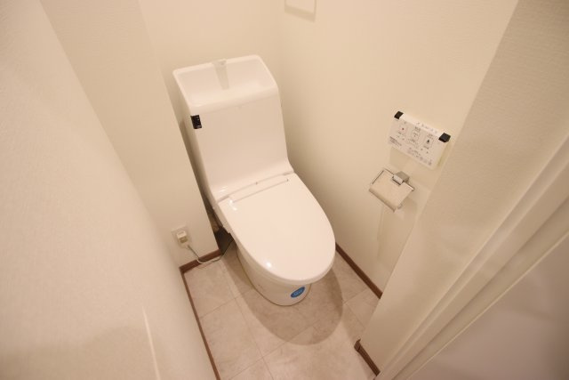上社南住宅　5号棟のトイレ
