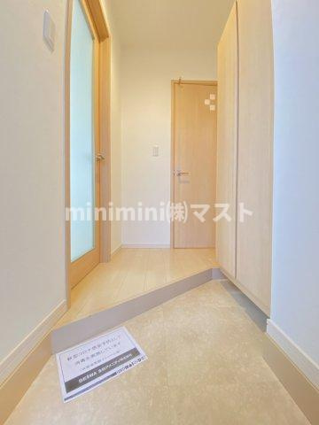 グランパシフィックパインスクエアの玄関