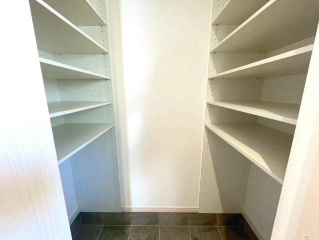 廿日市市阿品2丁目　№36551の収納|シューズインクローク付き。
