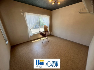 【洋室】 | 宇部市東梶返１丁目中古住宅／３LDK・２階建