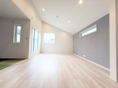 【内観：施工例】 | 【仲介手数料５７０万円～６３０万円が無料！】■自由が丘駅１１分■高台の一等地■モデルハウス有り