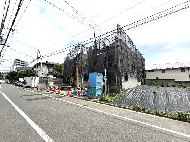 【前面道路含む現地写真】 | 【仲介手数料５７０万円～６３０万円が無料！】■自由が丘駅１１分■高台の一等地■モデルハウス有り | 【諸費用５７０万～６３０万円ＯＦＦ！】
特別キャンペーン中！
家計応援サービスの限界に挑戦中！
■自由が丘駅１１分
■高台
■車庫２台
■リビング吹抜け
■ロフト
■省エネ性能ラベル
■モデルハウス