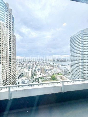 大阪ベイタワーレジデンスのバルコニー