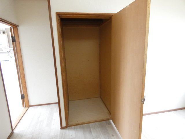 西14北6借家（4-12-2）の収納