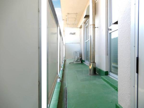 ビレッジハウス飯田川2号棟のバルコニー|ビレッジハウスの同一物件・同一タイプの間取りの写真です